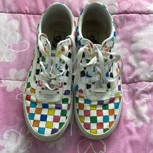 Customized Vans Size US 9.5/ UK 7/ EUR 40.5/ CM 26